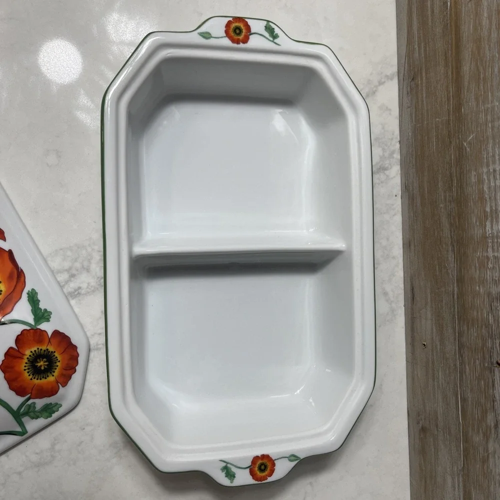 Vintage Cook Street Poppy Divided Covered Casserole Serving Dish